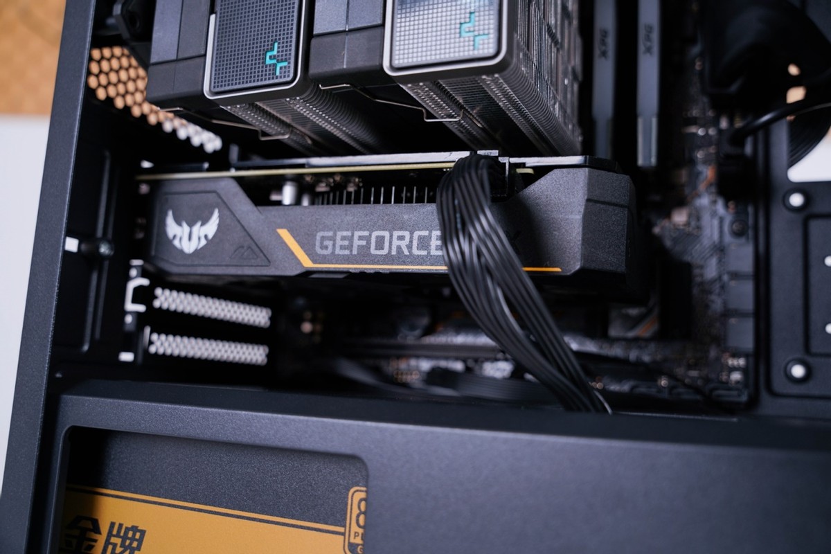 两千元以内的高性价比电脑主机,2020年中端电脑主机推荐