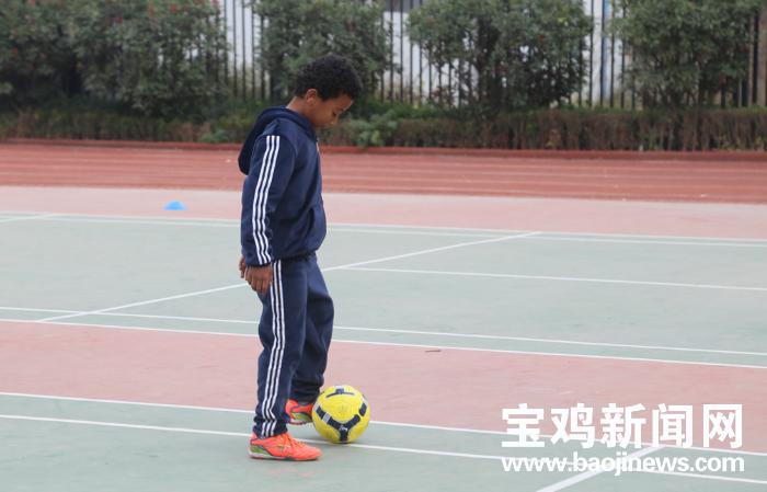 中非混血儿宝鸡,校园足球与我国足球发展