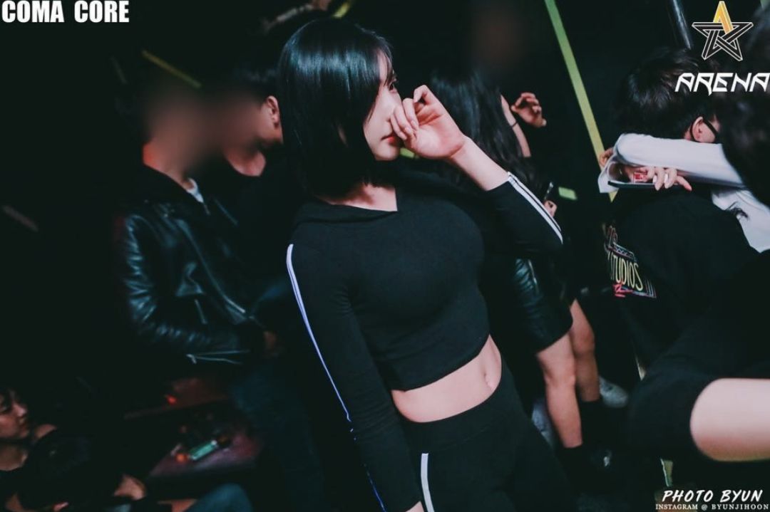 打HPV、考国际驾照、当练习生、看演唱会、泡夜店，这才是首尔