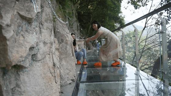 兰州市玻璃栈道,兰州玻璃栈道最长多少米