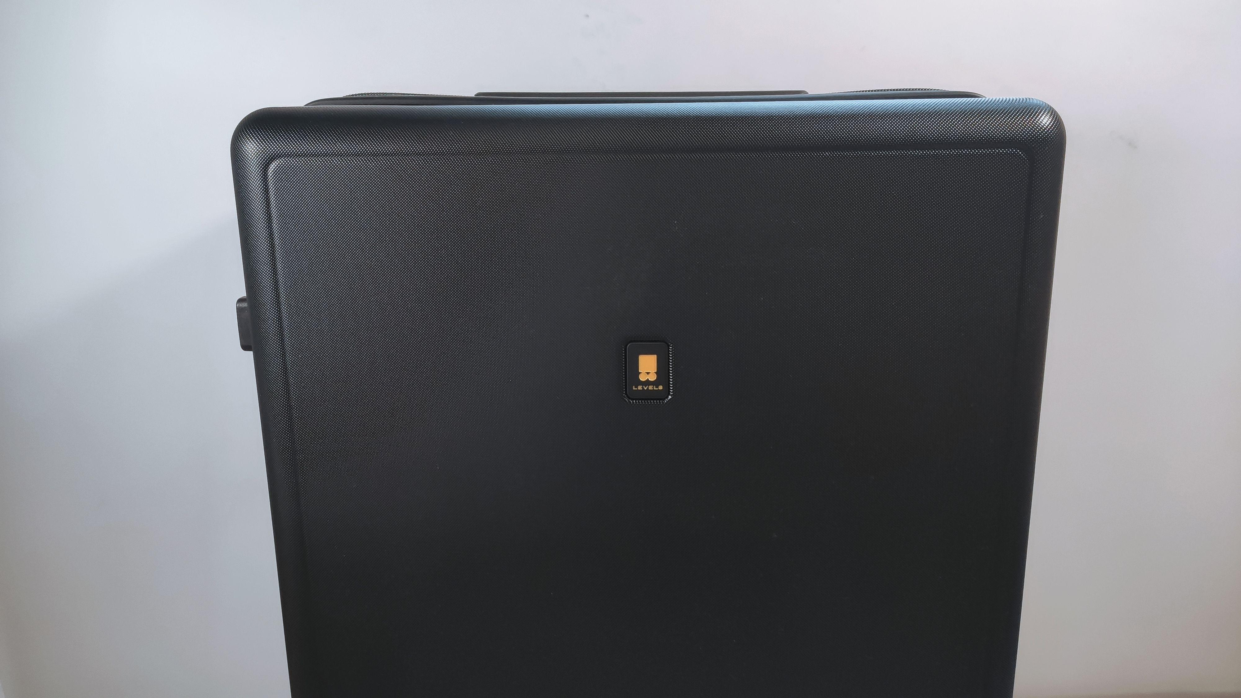 超能装的行李箱外国,level8地平线8号旅行箱评测