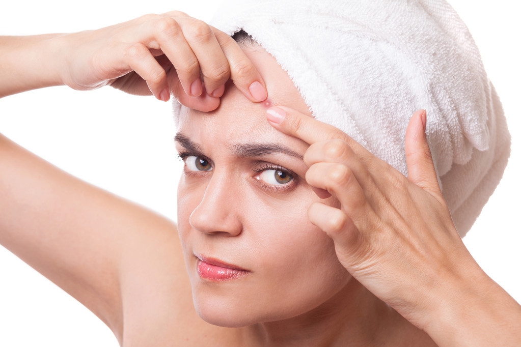 12岁鼻子黑头去除小妙招,痘印黑头怎么去医院治疗