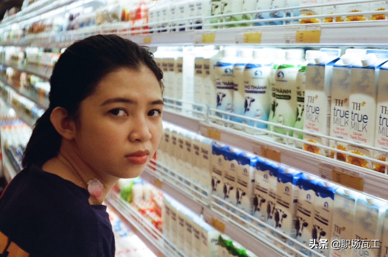 初中学历的她，在知名企业做省区经理——职场中的你越努力越幸运