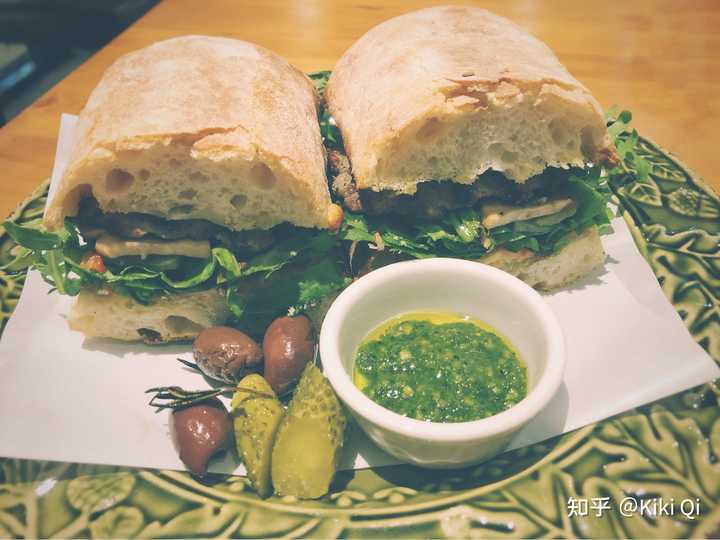 郑州有什么好吃的美食,郑州有什么好玩的地方情侣