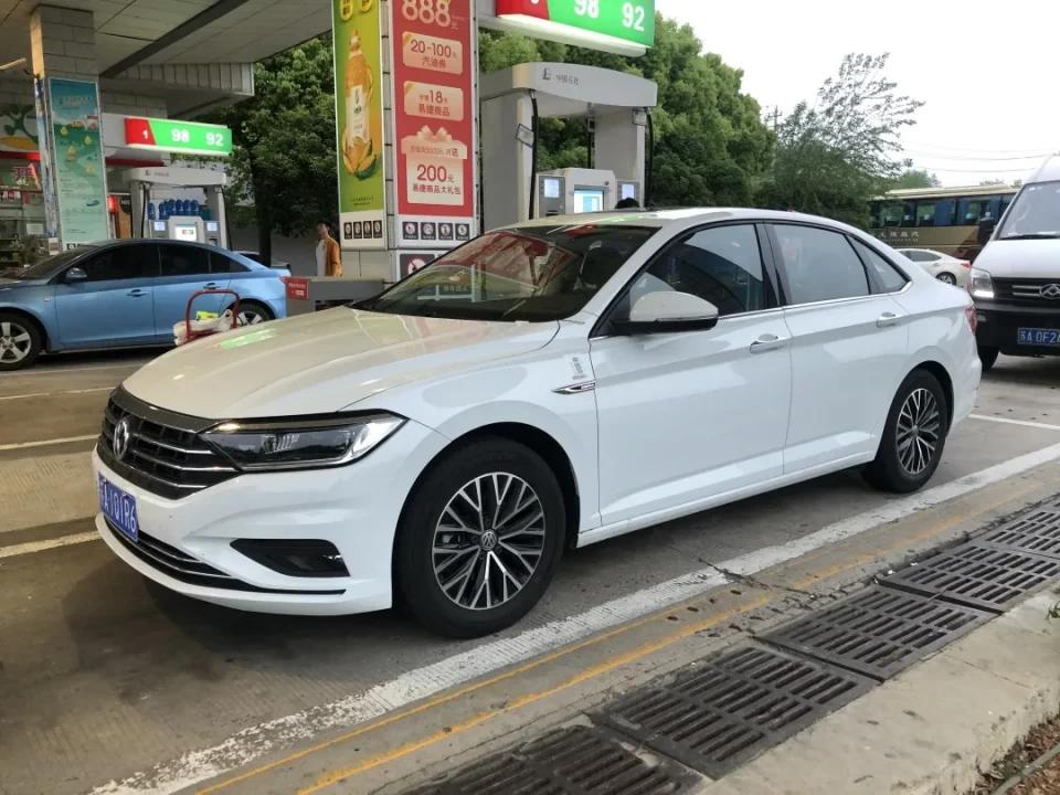 为什么大众销售都推荐1.2t速腾,速腾200tsi舒适版还有降价空间吗