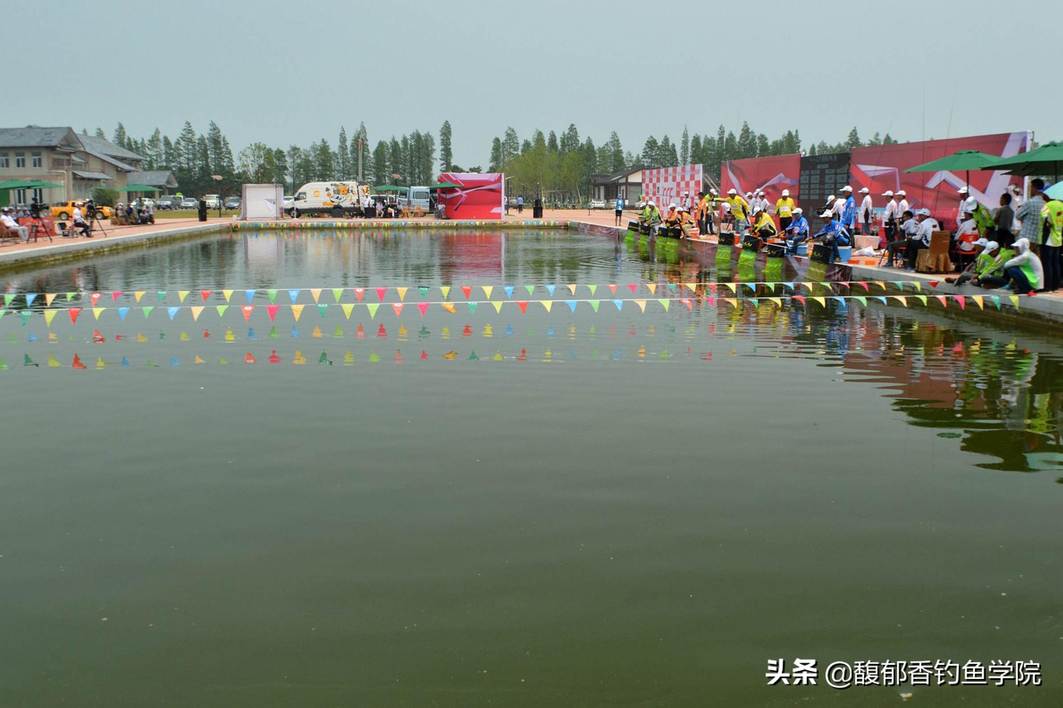 垂钓园如何经营和盈利的,开一个2亩垂钓园一般投资多少钱