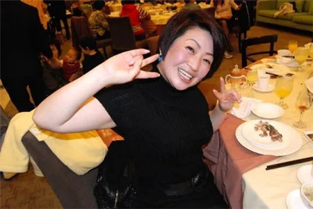 餐厅节日只卖套餐，食客非要单点还曝光餐厅！厨师：滚犊子