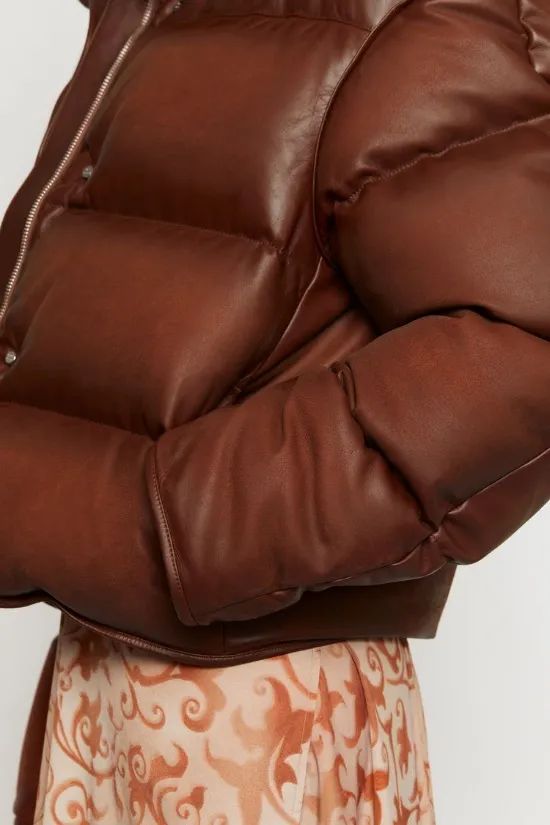 汤唯同款羽绒服阿迪,汤唯李安羽绒服