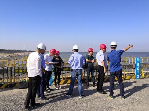 江苏坤泽与中交一航勘察设计院就淤泥固化技术展开交流研讨