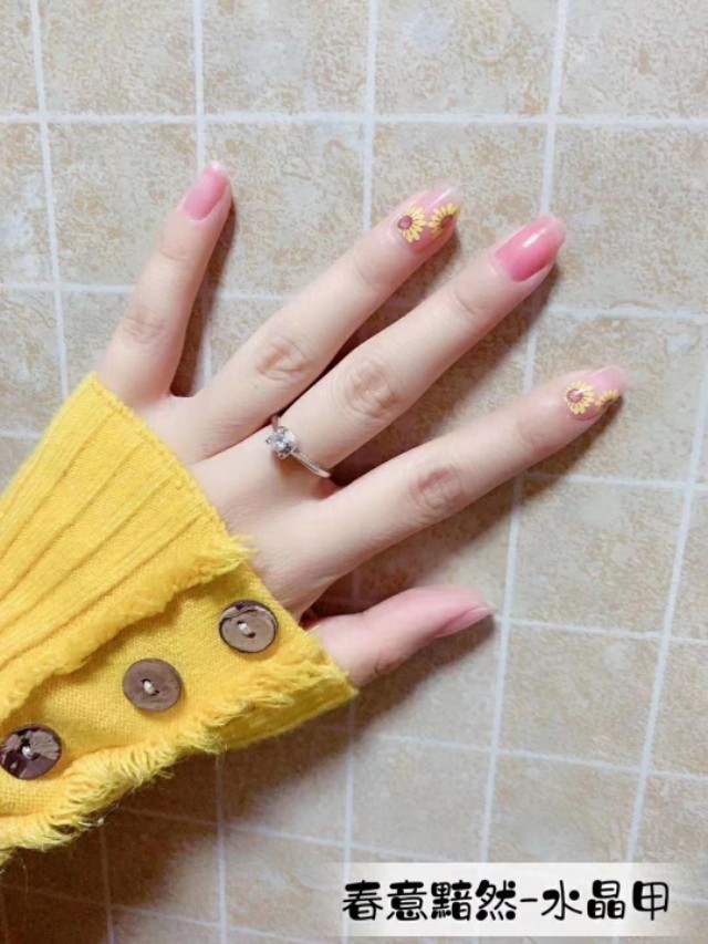 美甲贴教程视频,美甲贴款式图片