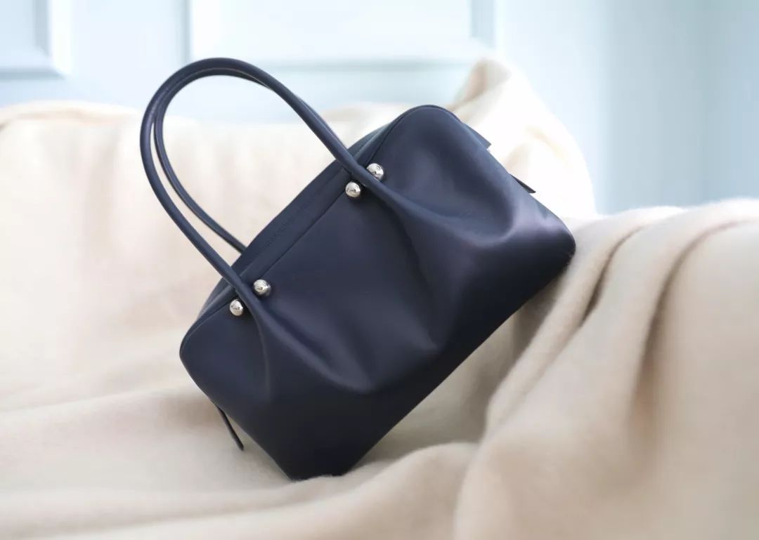 包女高级感轻奢上档次ysl,ysl腋下包轻奢小众高级感