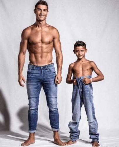 比C罗牛！迷你罗为尤文狂夺4冠，天赋惊人，贝克汉姆含泪点赞！