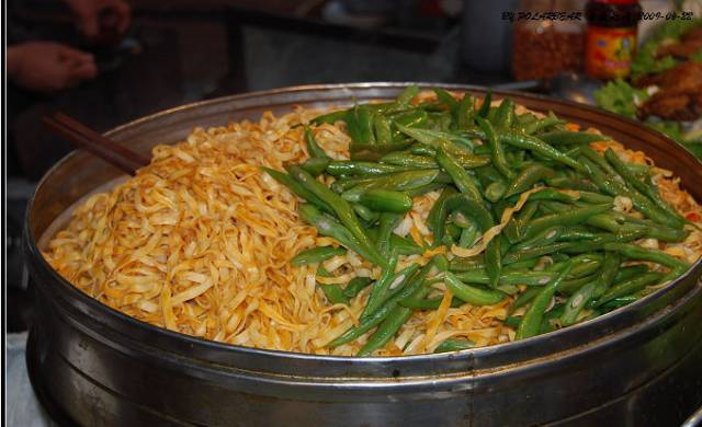 为啥全国人都想来新疆旅游,为什么全国人喜欢大连