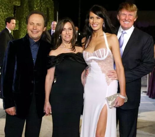 特朗普戴假发搞笑视频,特朗普戴假发视频大全