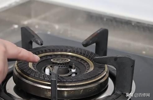 燃气灶熄火不报警维修视频,燃气灶打不着火松手就熄火怎么修
