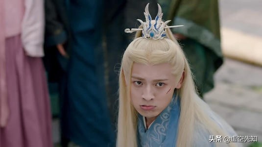 琉璃腾蛇是帝君养的吗,琉璃腾蛇为什么下凡