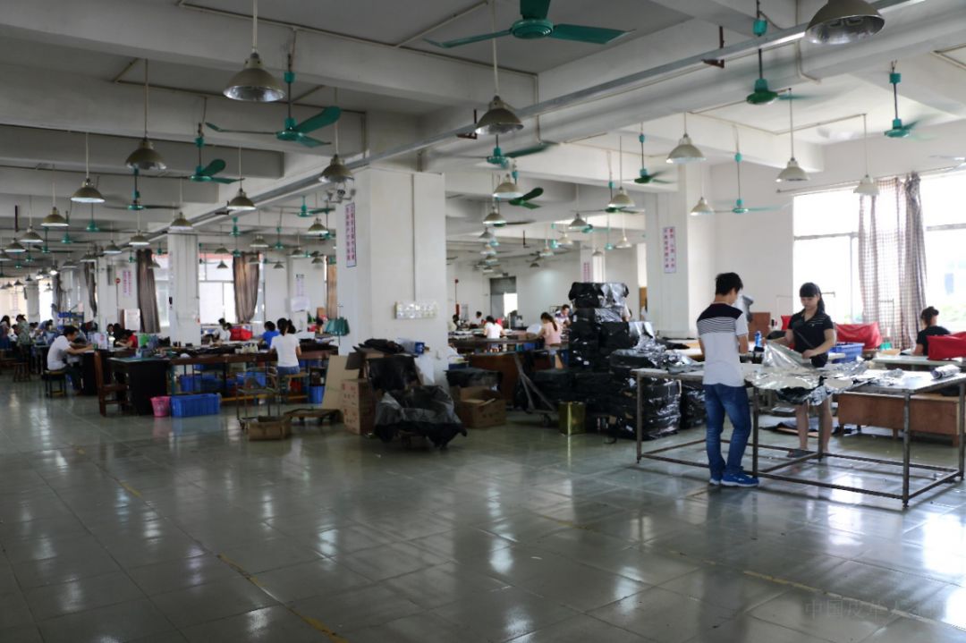 借款人故事第①期|广州白云：箱包皮具“托”起的创业梦