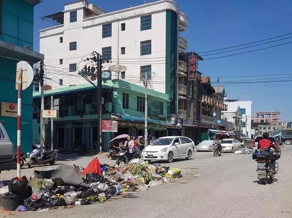 缅甸黄金口岸变成了“垃圾城”？缅北木姐垃圾遍地却无人清理