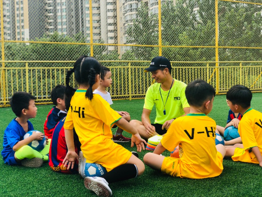 家长对足球看法,孩子对足球的自我评价