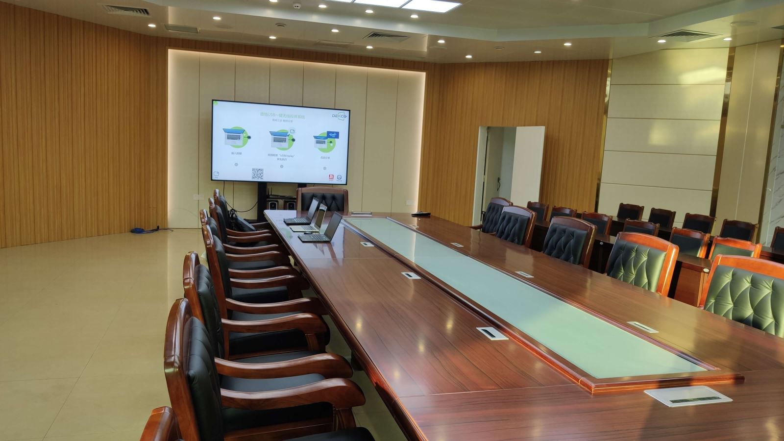 电脑同时投屏到电视和投影仪,笔记本电脑和手机投屏怎么弄