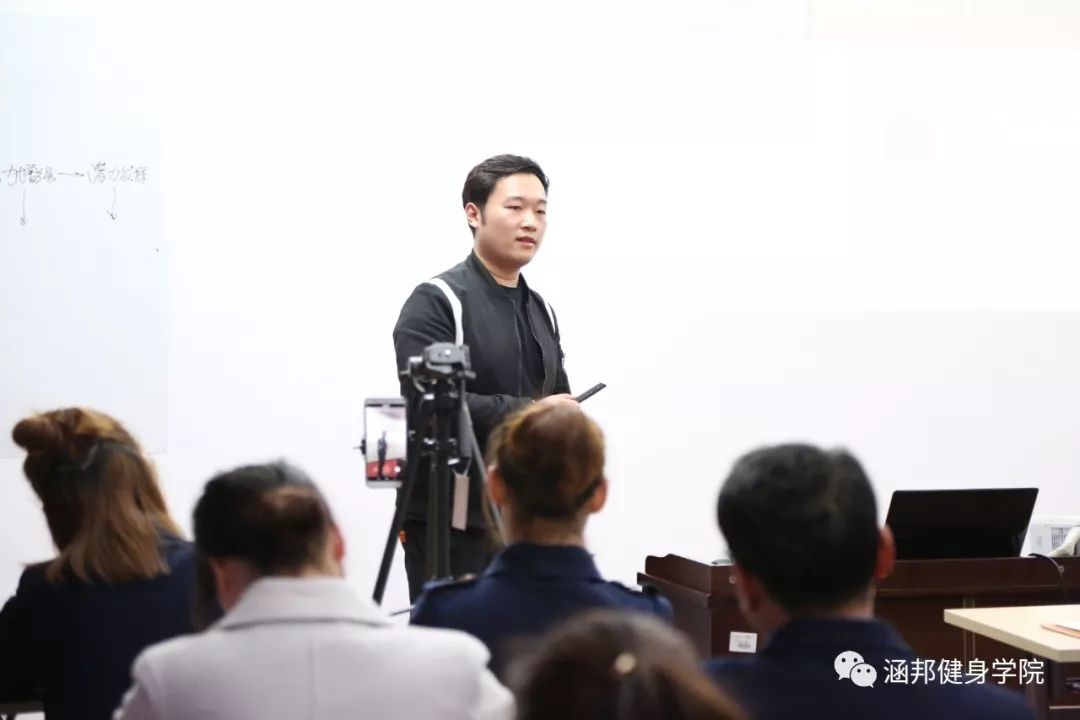 娑甸偊鍋ヨ韩瀛﹂櫌,娑甸偊鍋ヨ韩骞翠細