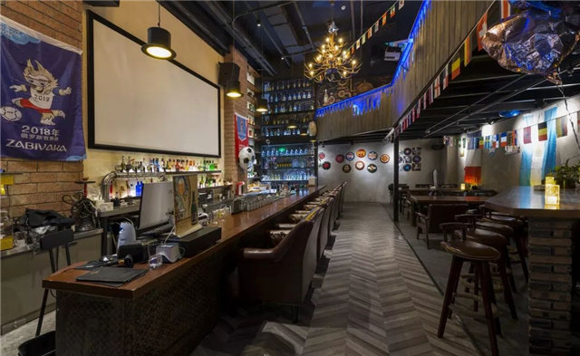 网红酒吧饮酒图片,网红酒吧打卡精酿小酒馆敬请期待