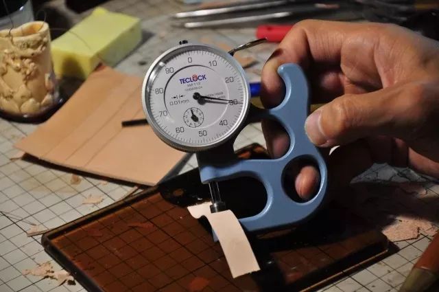 钱包夹包的制作,钱包制作教程真皮包边