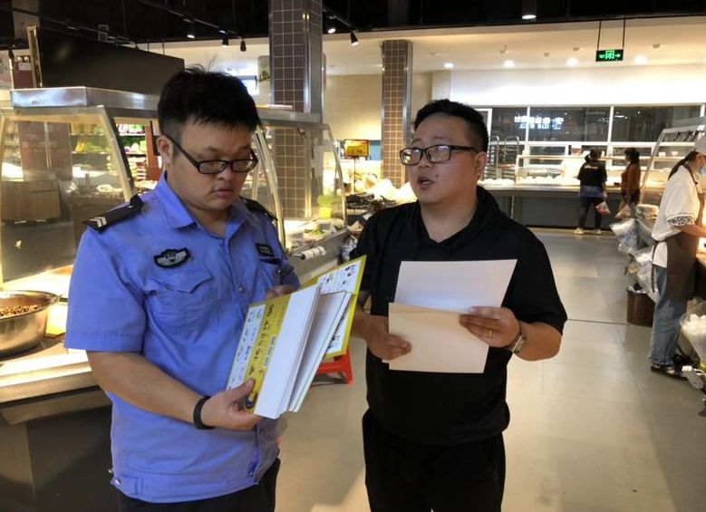 中弹牺牲的儿子,牺牲时年仅十几岁的孩子