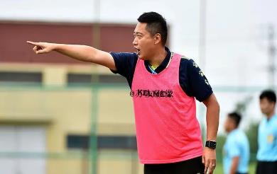 为什么出事的又是王霄？爱炫富喜欢出头打架，跟领导拉关系惹大祸