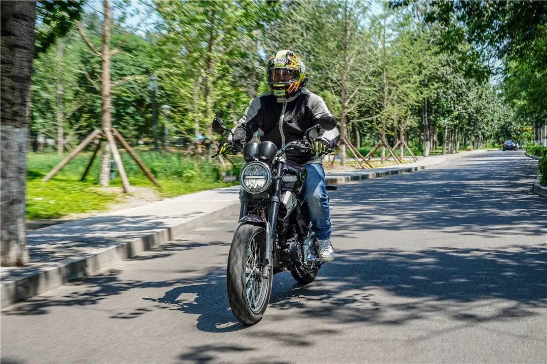 五羊本田cb190ss鸷道真实测评,最新款五羊本田鸷道cb190ss