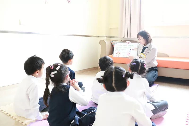 “妈妈，以后看牙我再也不哭啦！”