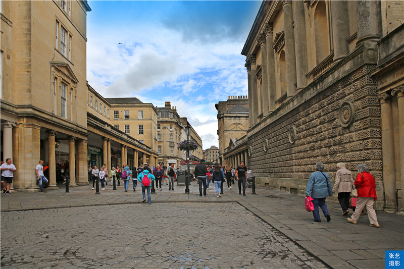 英国巴斯泡澡,英国巴斯浴池