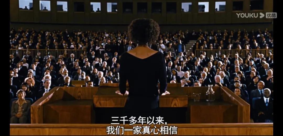 她5岁被割生殖器，18岁成名模，带1.3亿女性走向新生……