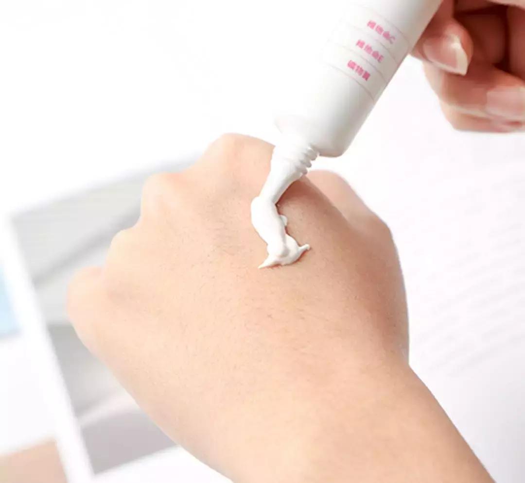 年度爱用好物合集分享了解下,给大家分享几个我的年度爱用好物