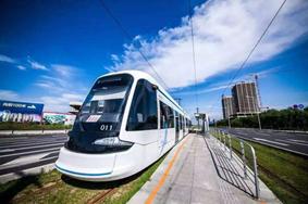 迪士尼城堡住的谁,迪士尼城堡住的是哪位公主