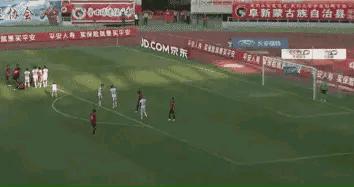 中国足球爆笑图片,中国足球爆笑瞬间