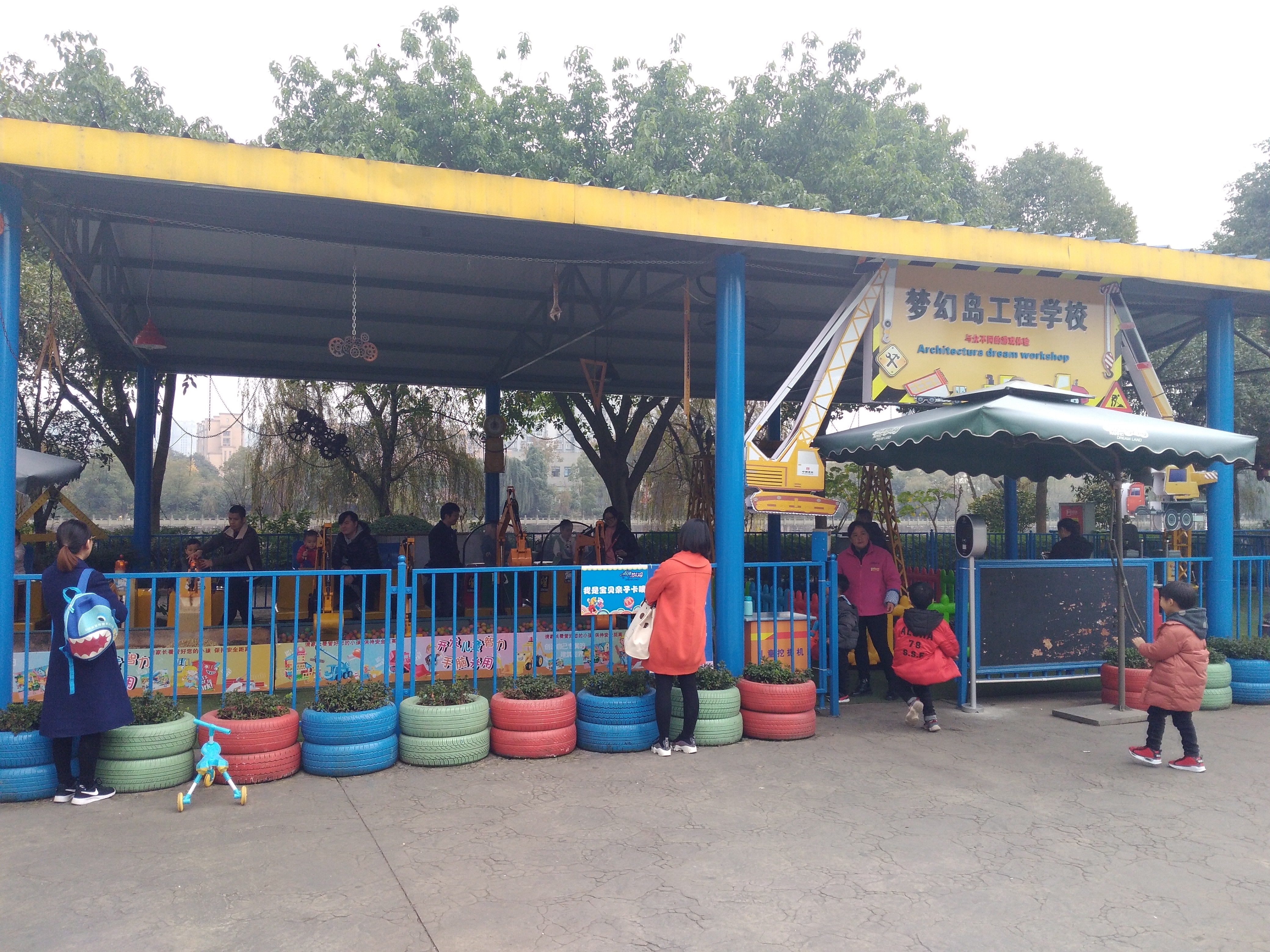 四川省成都市南湖梦幻岛终极游玩攻略（带小孩出游的不二选择）