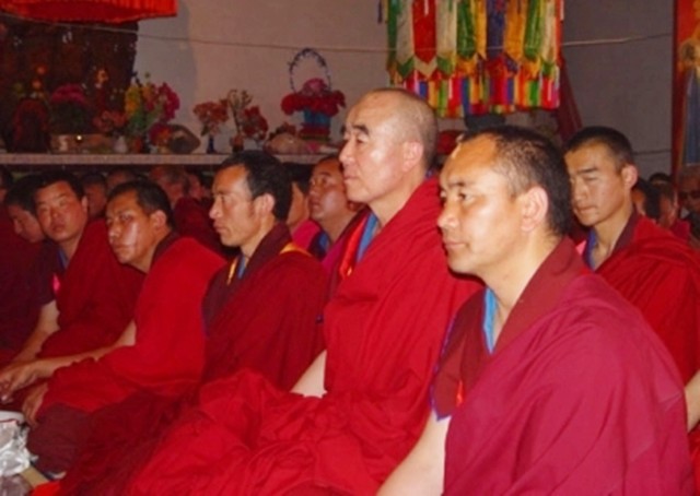 五世达赖溘然长逝，临终导演了一场叹为观止的大戏