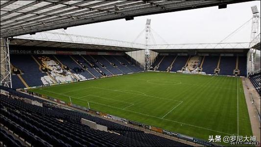 绿茵足球往事1,绿茵往事