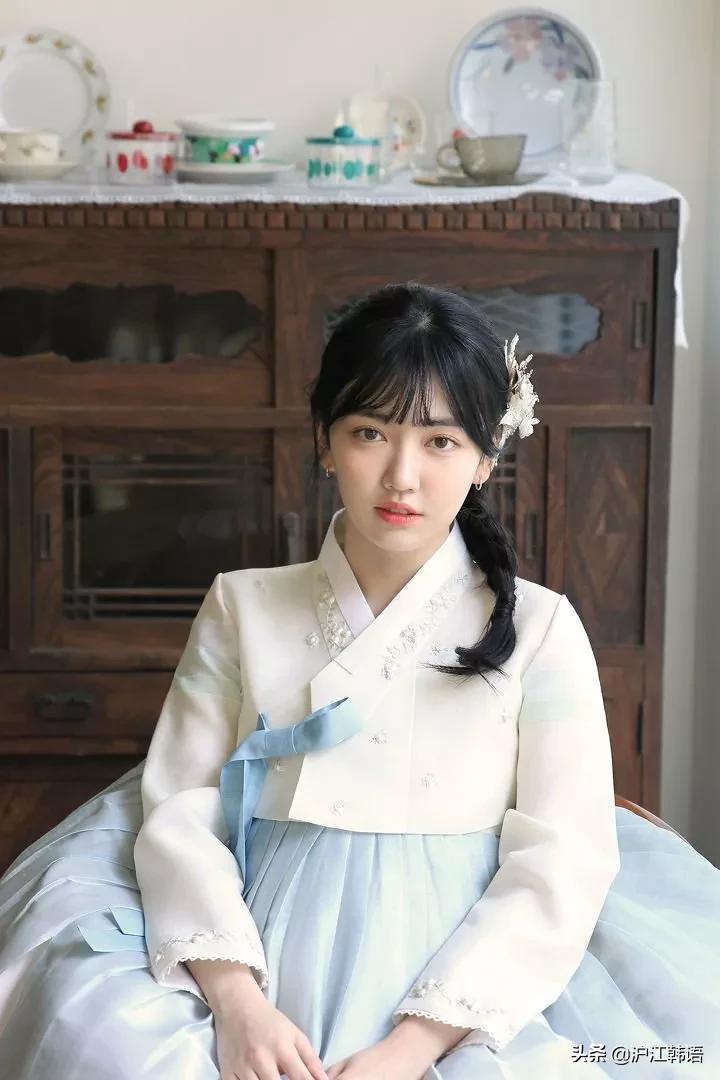 96年生人间甜心！从无人问津到圈粉无数，这么好看的小姐姐我爱了