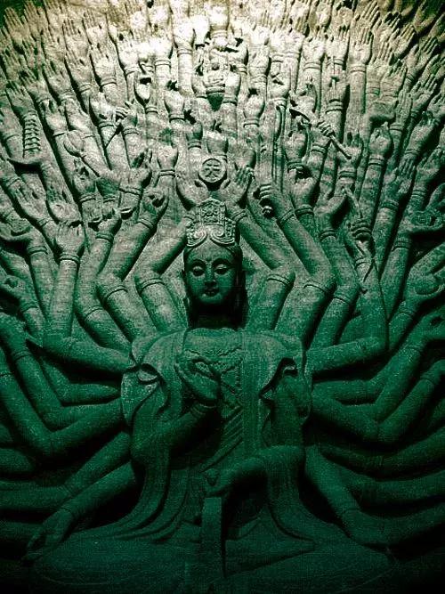 观音菩萨第七十一号签,观音菩萨大发慈悲赐福