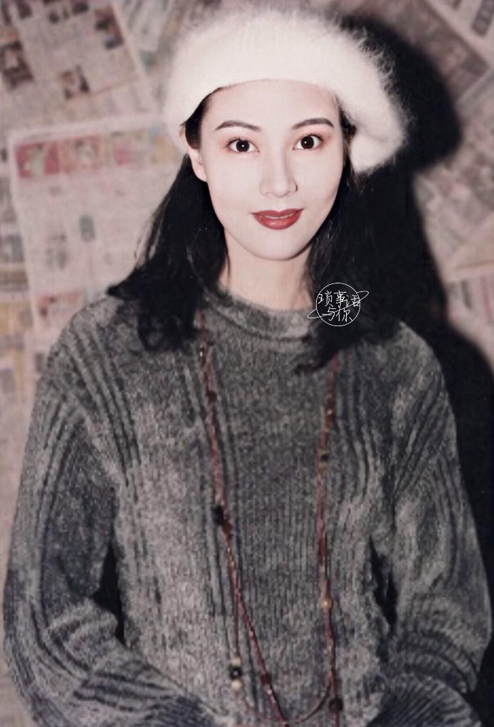 李嘉欣带儿子逛超市,李嘉欣和儿子同框穿搭