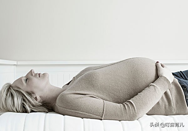 脐带脱垂对宝宝智商的影响,胎儿脐带扭转危害