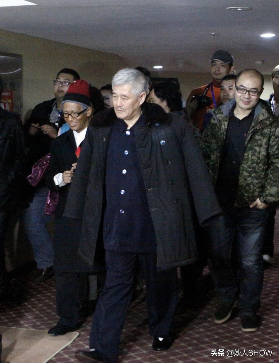 王小利赵本山封神照片,刘能王小利郭德纲