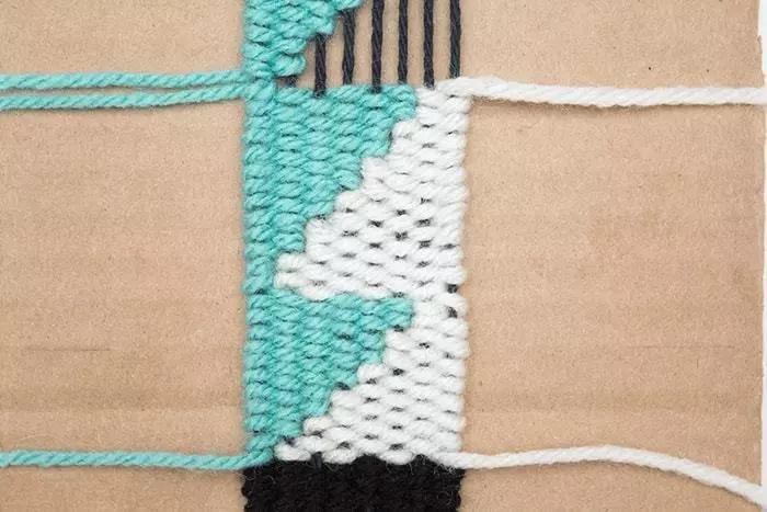 毛线装饰编织教程全过程,毛线编织小饰品简单入门教程