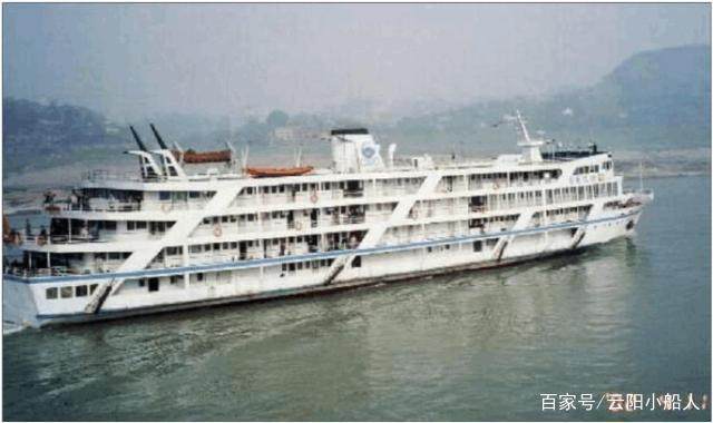 长江客轮老照片,长江客轮老照片南通