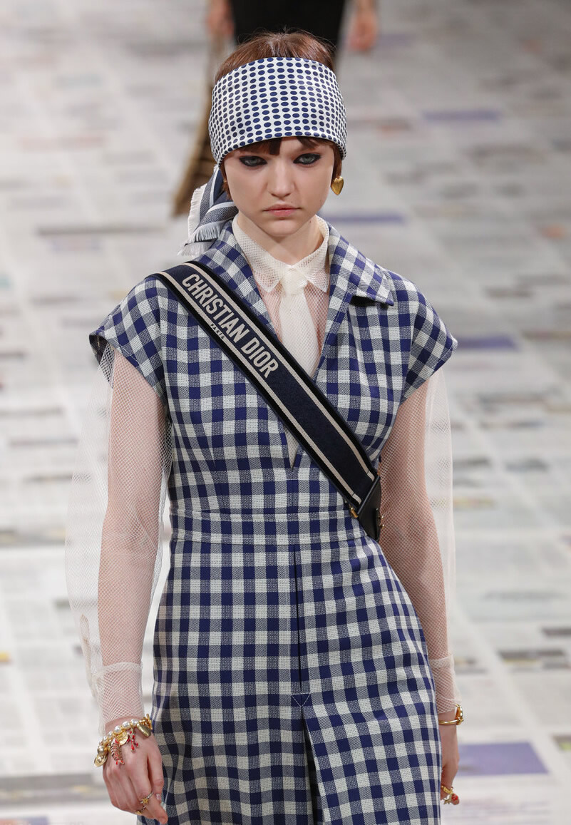 丝巾围巾不要了怎么处理,丝巾围巾能绑包上么