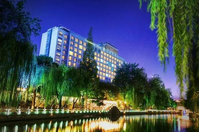 济南银座泉城大酒店官网,银座泉城大酒店老照片