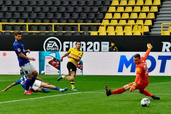 英超惊现神操作，和游戏合作，虚拟球迷来暖场