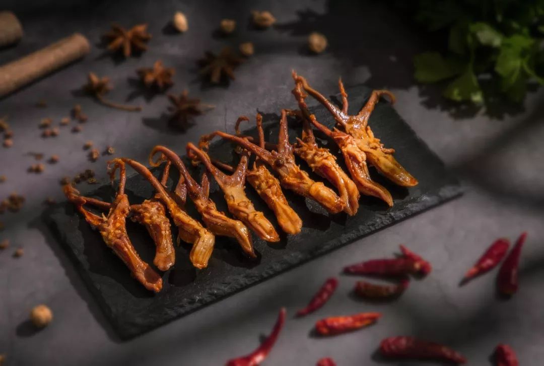 绝味鸭脖盘点,绝味鸭脖网红款鸭脖来袭